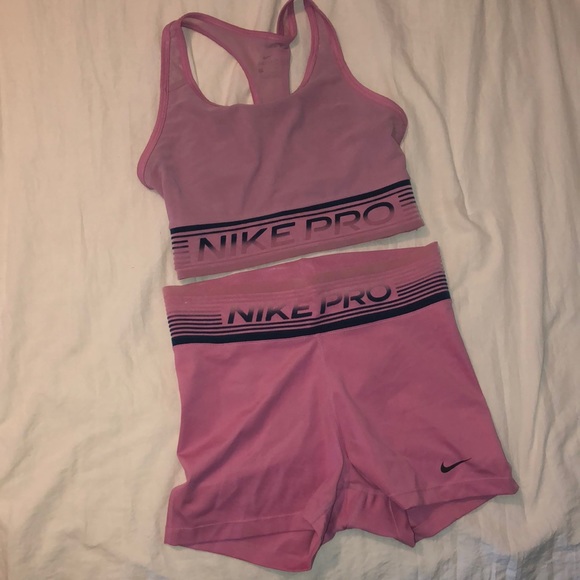 Nike Pants - NIKE PRO SET